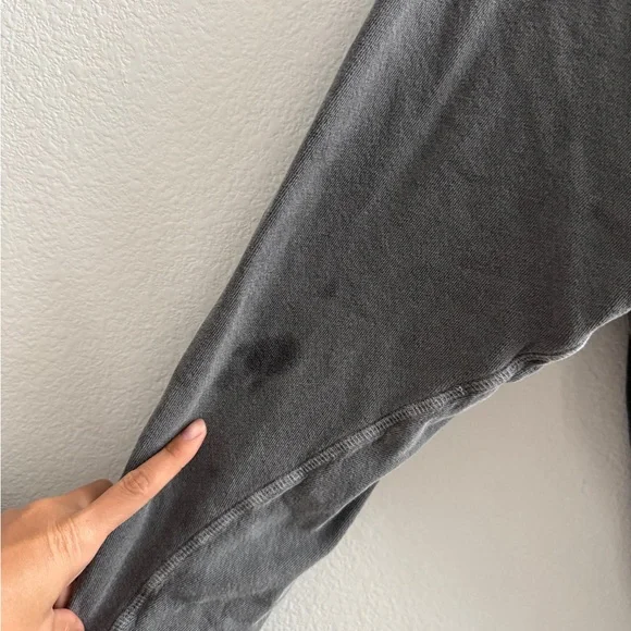 The Great. Palm Tree Sweatshirt Size 2 (Medium) *STAINS* - Picture 3 of 9